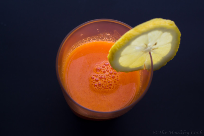 Γευστικότατος και πολύ υγιεινός χυμός καρότου με λεμόνι και τζίντζερ - Very tasty and healthy carrot juice with lemon and ginger