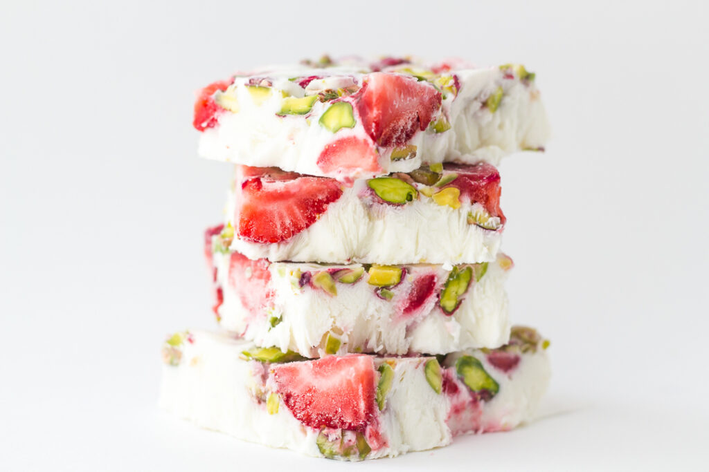 Frozen Yogurt Bars with Strawberries and Pistachios