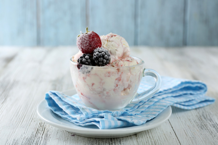 Food Fight: Ice-Cream-vs-Frozen-Yoghurt - Παγωτό-vs-Παγωμένο-Γιαούρτι