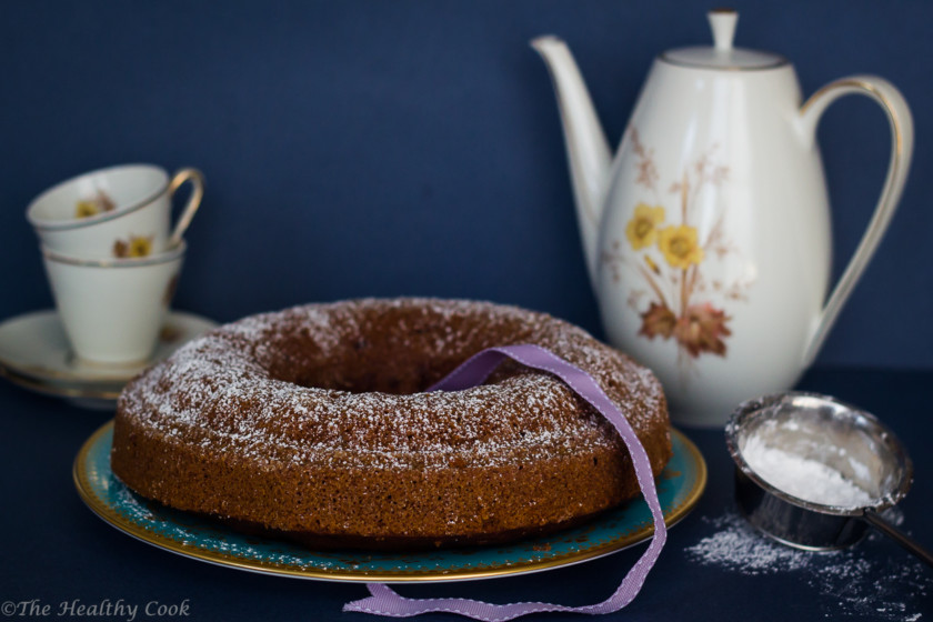 Υγιεινό κέικ με χουρμάδες & καρύδια - Healthy date & walnut cake