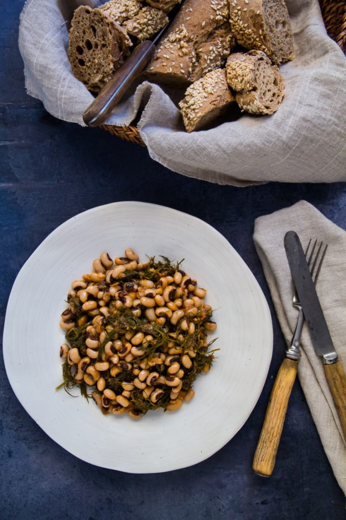 A simple, but delicious, recipe from Crete with black-eyed beans and fennel