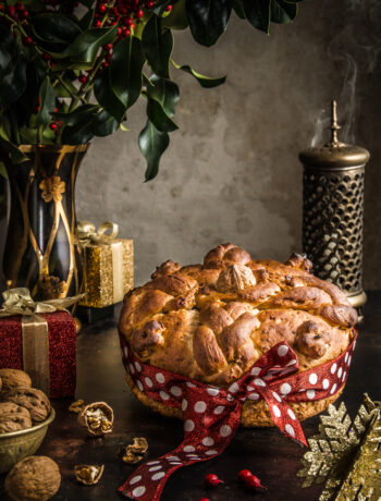 Χριστόψωμο – Greek Christmas Bread