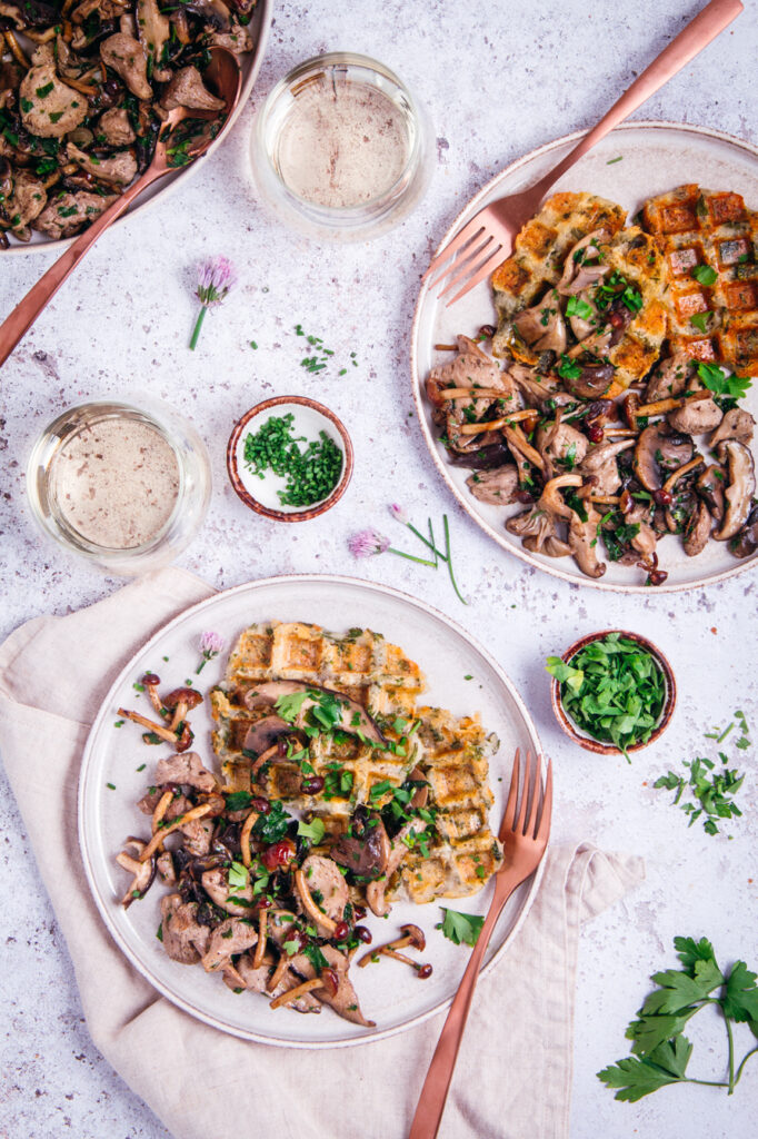 Savory Waffles with Mixed Mushrooms - Αλμυρές Βάφλες με Διάφορα Μανιτάρια